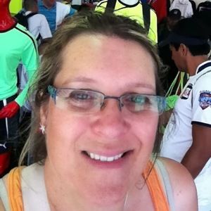 Meet your Posher, Claudia